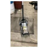 Floor Jack 3 Ton Starts to Pump Up and Stops