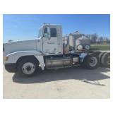 2007 Freightliner FLD120 Truck,