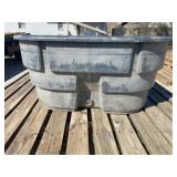 Rubbermaid hay Feeder Location Edinburg IL Call