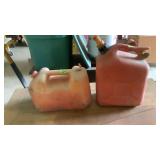 Gas Can 2 Gallon & 2.5 Gallon (2)