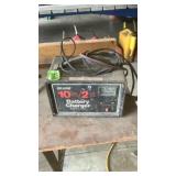 Sears Battery a charger 10 Amp / 2amp