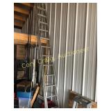 Aluminum 30' extension ladder
