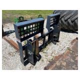 JD 740 loader pallet forks
