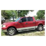 2008 Ford F-150 XLT 5.4 Triton with bedcover,