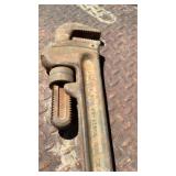 36" pipe wrench