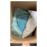 Box of rugs & blankets