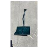 Artic Blast Snow Shovel