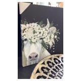 Wall Pictures and Wall Hanger