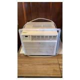 Window Unit GE 12,100 BTU