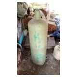 100lbs Propane Bottle Full