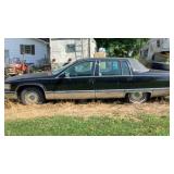 Cadillac Fleetwood BEEN SITTING NON RUNNING
