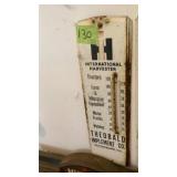 IH wall thermometer