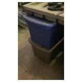 2 totes Heritage Village and miscellaneous