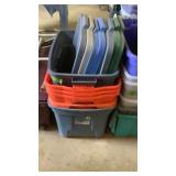 6 totes with lids