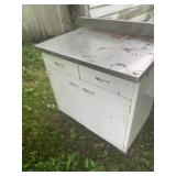 Base cabinet w/ SS top