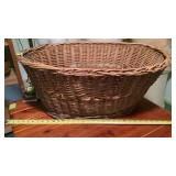 Wicker baskets (one is jumbo size) and misc