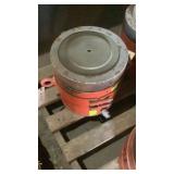 power team SPX 500 ton hydraulic Jack, USED 1 TIME
