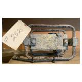 concrete vibrator - works
