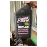 Cruise Master 10W-40 motor oil