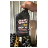 Cruise Master 10W-30 motor oil