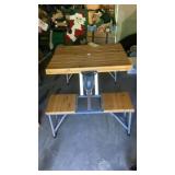 Folding picnic table