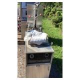 500 Pressure Fryer, missing lid