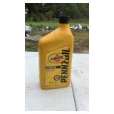 Pennzoil 10W-30 motor oil