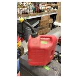 2 gallon gas canister