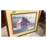 Lot of wall hangings