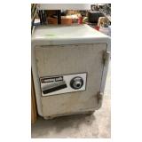 Sentry combination floor safe