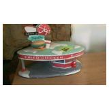 Decor pieces: Diner decor,  piano, duck bookends,