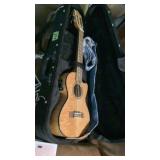 Lanikai Tenor ukulele QM-NACET, electric with