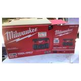 Milwaukee M18 2-gallon wet/dry vac No battery or