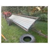 Round Bale Hay Trailer, holds (5) bale, tandem