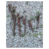 (5) Chain Binders,LOCATION: Edinburg