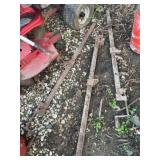 Wood Working ClampsLOCATION: Edinburg, IL