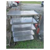 Cart w/ CastersLOCATION: Edinburg, IL