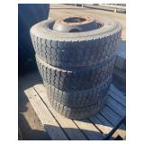 Goodyear 245/70R19.5 (4)