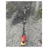 Snapper Gas String Trimmer, starts & runs,