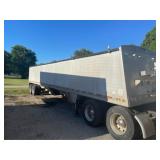 1994 Wilson Hopper Bottom Grain Trailer, 40