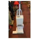 Lux vacuum and accessories