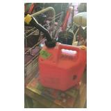 2 gallon fuel container