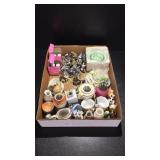 Flat Of Misc Nick Nacks