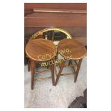 2 Wood Stools, Round Mirror