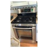 LG Gas Range 30' Bought New in 2013