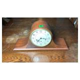 Seth Thomas Mantle Clock HAS KEY Seth Thomas Mantle Clock HAS KEY