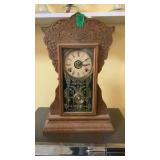 The E Ingram Co. Clock HAS KEY The E Ingram Co. Clock HAS KEY