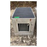 Aluminum Dog Box 24' W x 36' L x 27' T Aluminum Dog Box 24' W x 36' L x 27' T