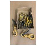 Self Locking Swivel Hooks Self Locking Swivel Hooks