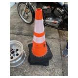 Safety Cones (6) Safety Cones (6)